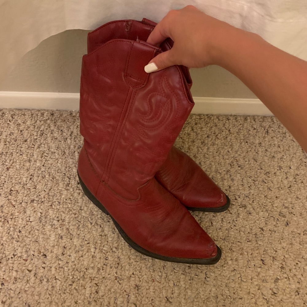 Red cowgirl boots